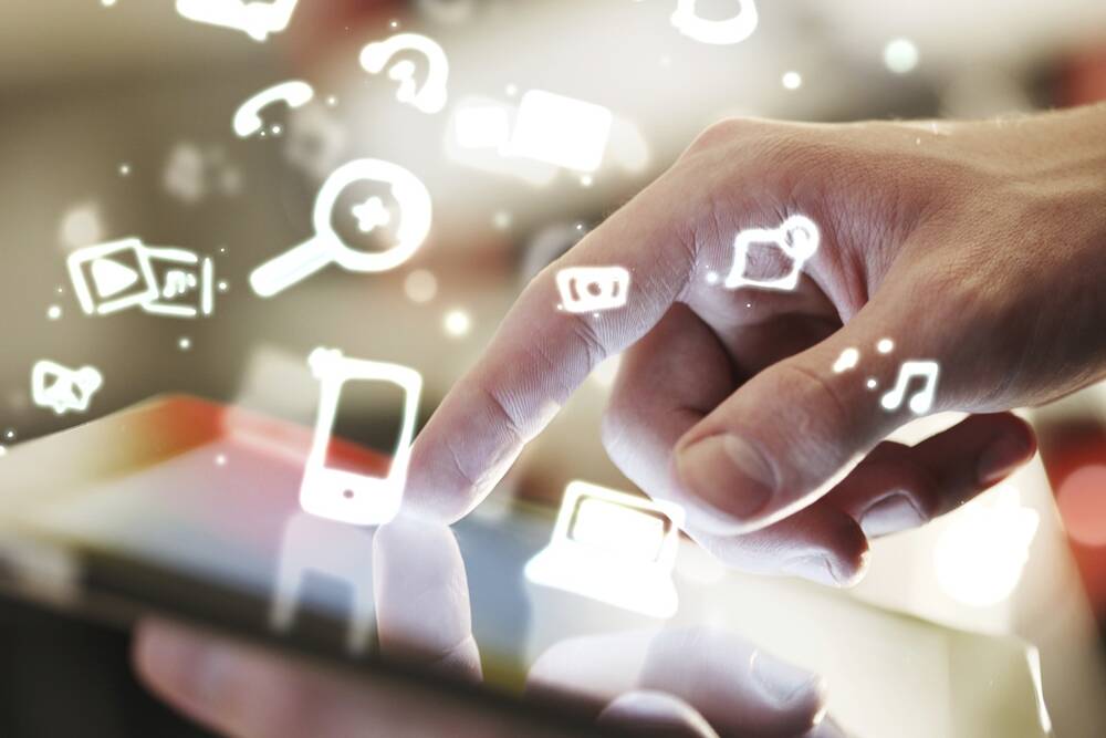 About Press Insights 2 About Press Insights 2